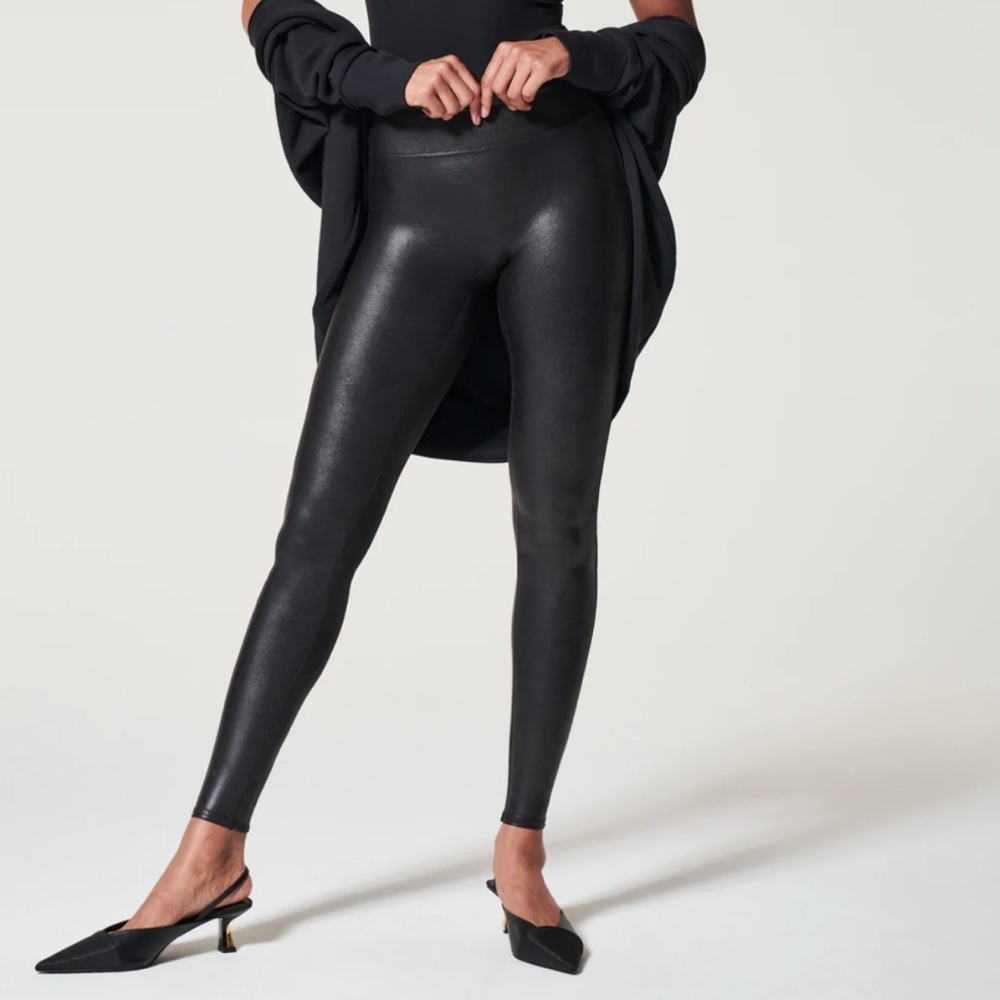 SPANX Faux Leather Black Leggings Size L